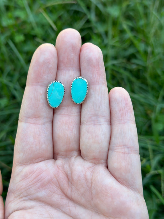 Small Teardrop Studs