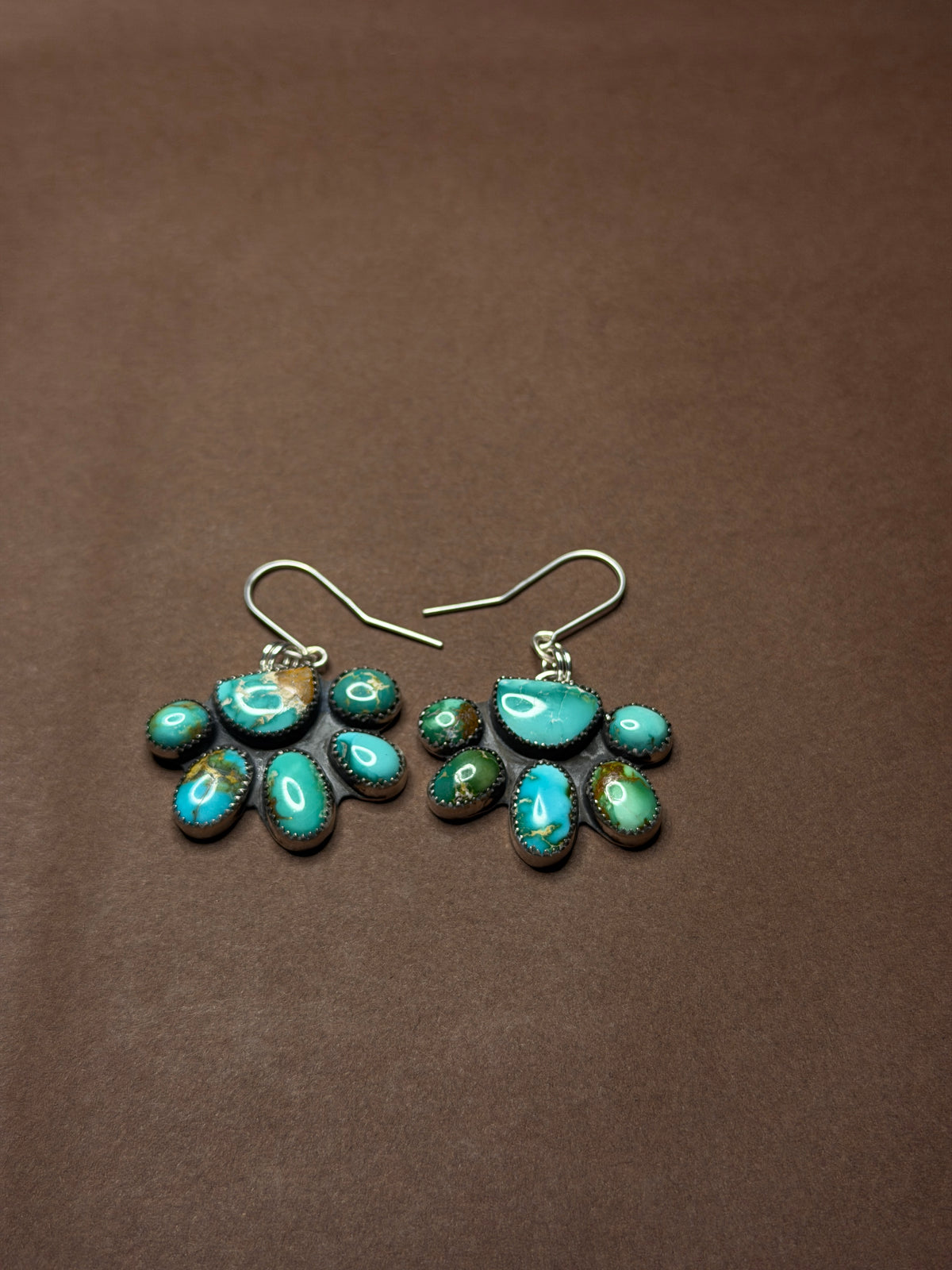 Cluster Dangles
